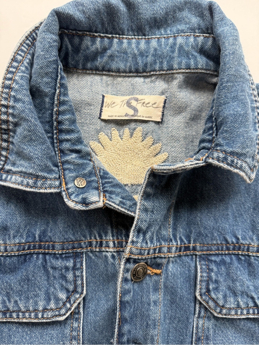 Free People Marci Jumpsuit embroidered “No Bad Days” short sleeve size Small - Picture 3 of 15